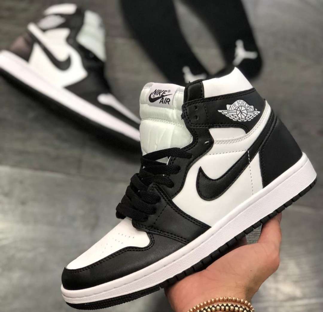 Nike jordán retro 1 online